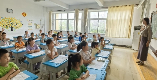 【新生见面会】见一面吧，在热烈的八月